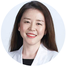 Dr. Hyejin Jeaon image of her smiling in dental attire